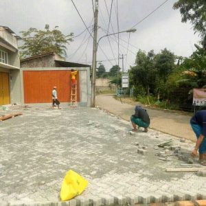 1736945978665
